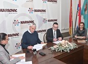 Grad i PPK potpisali ugovor o zakupu 165 hektara državnog poljoprivrednog zemljišta na 25 godina: To je garancija proizvodnje i očuvanja tradicije mesoprerađivačke industrije u Karlovcu 